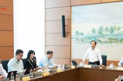 Miễn thuế suất ăn trường học, bệnh viện: Học sinh, người bệnh được lợi g&igrave;?