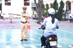 Lan tỏa 'Chiến dịch đ&agrave;o tạo kỹ năng l&aacute;i xe m&ocirc; t&ocirc;, xe gắn m&aacute;y an to&agrave;n'