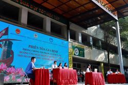 Phi&ecirc;n t&ograve;a giả định cho hơn 3000 học sinh tại H&agrave; Nội: X&acirc;y dựng 'm&agrave;ng lọc' an to&agrave;n cho trẻ em trong thế giới số
