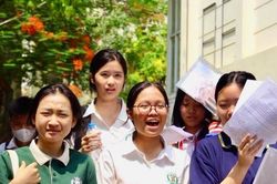 Đổi mới tư duy từ 'tuyển sinh' sang 'tiếp nhận học sinh đầu cấp'