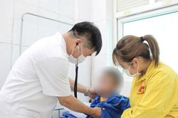 C&uacute;m A gia tăng, cảnh gi&aacute;c với t&igrave;nh trạng tự &yacute; d&ugrave;ng Tamiflu