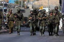 Israel phong tỏa to&agrave;n diện Bờ T&acirc;y, c&acirc;n nhắc mở chiến dịch qu&acirc;n sự quy m&ocirc; lớn chưa từng c&oacute;