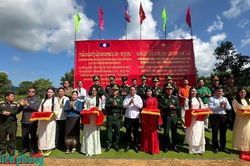 Giao lưu hữu nghị, chăm lo an sinh x&atilde; hội cho nh&acirc;n d&acirc;n hai b&ecirc;n bi&ecirc;n giới Việt Nam - L&agrave;o