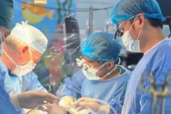X&ocirc;n xao đề xuất hiến m&ocirc;, tạng người dưới 18 tuổi: Cha mẹ kh&ocirc;ng thể quyết định thay trẻ trong mọi trường hợp