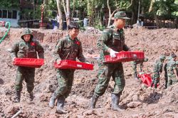 10 ngày sau lễ truy điệu, tìm thêm 101 hài cốt liệt sĩ ở công viên Lê Thị Riêng