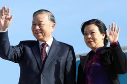 Tổng Bí thư, Chủ tịch nước và phu nhân kết thúc tốt đẹp chuyến thăm EU, Bỉ