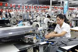 Khơi th&ocirc;ng d&ograve;ng vốn, giảm &aacute;p lực chi ph&iacute; cho doanh nghiệp