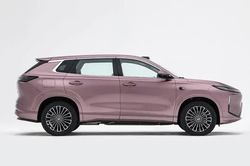 Xe gầm cao công suất 360 mã lực, siêu tiết kiệm xăng, giá hơn 540 triệu đồng