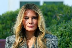 B&agrave; Melania Trump l&agrave;m trung gian ngừng bắn giữa Nga v&agrave; Ukraine để mở h&agrave;nh lang nh&acirc;n đạo