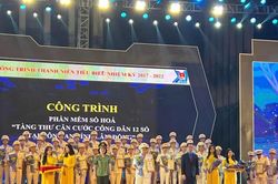 Từ một &ocirc; cửa s&aacute;ng đ&egrave;n (2 kỳ)