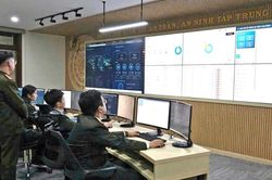 Giữa 'xa lộ th&ocirc;ng tin': Cần tỉnh t&aacute;o trước mọi 'ng&atilde; rẽ' (3 kỳ)