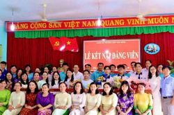 Niềm tin v&agrave;o Đảng của một người thầy bắt nguồn từ đ&acirc;u?
