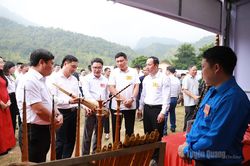 S&ocirc;i nổi ng&agrave;y hội văn h&oacute;a c&aacute;c d&acirc;n tộc x&atilde; L&ugrave;ng T&aacute;m