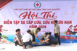 100 th&iacute; sinh tham gia Hội thi diễn tập sơ cấp cứu, cứu hộ, cứu nạn