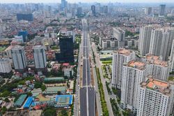 Bất động sản 24/10: L&atilde;i suất đang giảm, cơ hội mua nh&agrave; mở ra nhưng &aacute;p lực vẫn c&ograve;n