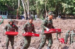 Quy tập 832 h&agrave;i cốt liệt sĩ tại C&ocirc;ng vi&ecirc;n L&ecirc; Thị Ri&ecirc;ng qua 2 đợt t&igrave;m kiếm