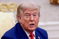 &Ocirc;ng Trump dọa mở th&ecirc;m chiến dịch qu&acirc;n sự 'thịnh nộ dữ dội' nhằm v&agrave;o Iran