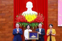 H&agrave; Nội v&agrave; L&acirc;m Đồng thống nhất 8 lĩnh vực hợp t&aacute;c trong giai đoạn mới