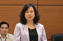 Bộ trưởng Đ&agrave;o Hồng Lan: Sửa Luật ATTP phải đặt sức khỏe người d&acirc;n l&ecirc;n tr&ecirc;n hết