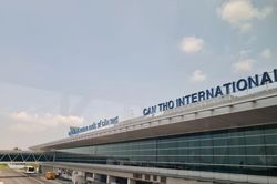 Đề nghị c&aacute;c h&atilde;ng h&agrave;ng kh&ocirc;ng tăng tần suất, kh&ocirc;i phục đường bay nội địa đ&atilde; tạm dừng khai th&aacute;c