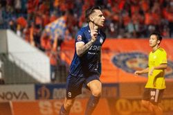 Cựu cầu thủ Atletico Madrid ghi b&agrave;n ở V.League