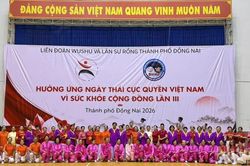 [Ảnh] S&ocirc;i nổi 'Ng&agrave;y Th&aacute;i cực quyền - V&igrave; sức khỏe cộng đồng' lần thứ III tại H&agrave; Nội