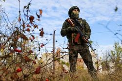 Nga v&agrave; Ukraine cam kết ngừng bắn ở th&agrave;nh phố Alyoshki
