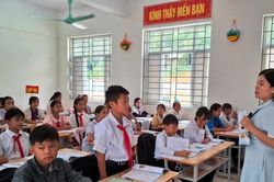 Thanh H&oacute;a đẩy nhanh tiến độ chi ng&acirc;n s&aacute;ch, chi trả tiền dạy th&ecirc;m giờ