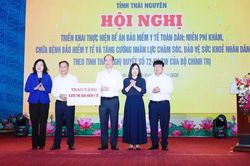 Th&aacute;i Nguy&ecirc;n l&agrave; địa phương đầu ti&ecirc;n trong cả nước triển khai đề &aacute;n BHYT to&agrave;n d&acirc;n