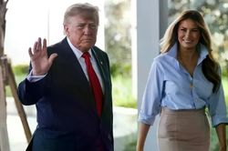 Tổng thống Mỹ Trump v&agrave; Phu nh&acirc;n Melania đi bỏ phiếu sớm