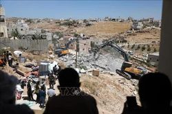 Israel đ&oacute;ng cửa c&aacute;c cửa khẩu với Bờ T&acirc;y, siết phong tỏa Hebron