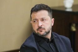 &Ocirc;ng Zelensky: Ukraine sẽ tu&acirc;n thủ lệnh ngừng bắn tại Oleshky, kỳ vọng v&agrave;o vai tr&ograve; trung gian của Mỹ
