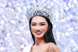 Hoa hậu Quỳnh Anh bị cấm diễn 6 th&aacute;ng v&igrave; ồn &agrave;o lộ nh&oacute;m chat n&oacute;i xấu