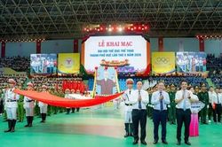 Th&agrave;nh phố Huế: Khai mạc Đại hội Thể dục thể thao lần thứ X
