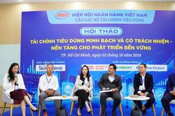 T&agrave;i ch&iacute;nh ti&ecirc;u d&ugrave;ng minh bạch: B&agrave;i to&aacute;n tr&aacute;ch nhiệm từ hai ph&iacute;a
