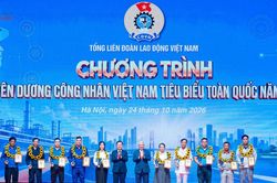 Ph&oacute; chủ tịch thường trực Quốc hội Đỗ Văn Chiến: Mỗi c&ocirc;ng nh&acirc;n ti&ecirc;u biểu l&agrave; một hạt nh&acirc;n t&iacute;ch cực trong phong tr&agrave;o lao động s&aacute;ng tạo