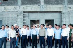 Chủ tịch Quốc hội Trần Thanh Mẫn kiểm tra tiến độ thực hiện Nghị quyết của Quốc hội về c&ocirc;ng tr&igrave;nh phục vụ Hội nghị cấp cao APEC tại Ph&uacute; Quốc