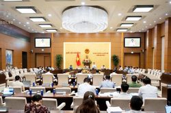 Dự &aacute;n Luật Xử l&yacute; vi phạm h&agrave;nh ch&iacute;nh (sửa đổi): Siết thực thi, r&otilde; tr&aacute;ch nhiệm từ cơ sở