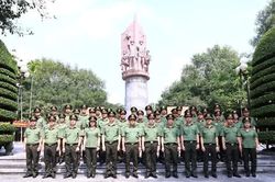 Đo&agrave;n Ủy ban Kiểm tra Đảng ủy C&ocirc;ng an Trung ương về nguồn tại Tuy&ecirc;n Quang
