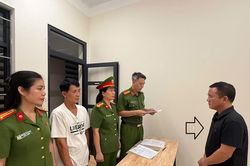 Truy tố hai gi&aacute;m đốc ch&ocirc;n, lấp tr&aacute;i ph&eacute;p v&agrave; sử dụng h&agrave;ng ng&agrave;n tấn chất thải tr&aacute;i quy định