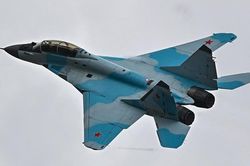 Ti&ecirc;m k&iacute;ch 'ngo&agrave;i h&agrave;nh tinh' của Nga c&oacute; gi&agrave;nh được lợi thế trước F-22 Mỹ?