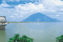 Đề xuất quy định 3 nh&oacute;m c&ocirc;ng tr&igrave;nh quan trọng li&ecirc;n quan đến an ninh quốc gia