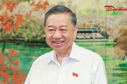 Tổng B&iacute; thư, Chủ tịch nước: Bỏ giấy ph&eacute;p nhưng kh&ocirc;ng được bỏ trống tr&aacute;ch nhiệm quản l&yacute;