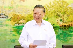 Kh&ocirc;ng để người mua nh&agrave; chịu thay hậu quả sai phạm của chủ đầu tư