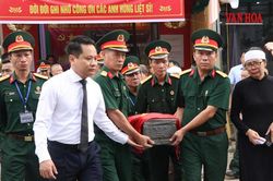 Th&aacute;i Nguy&ecirc;n tổ chức lễ truy điệu, an t&aacute;ng liệt sĩ L&ecirc; Tước sau gần 80 năm t&igrave;m kiếm