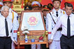 Chiến dịch 500 ng&agrave;y đ&ecirc;m: Quy tập 3.895 h&agrave;i cốt liệt sĩ, trong đ&oacute; 832 h&agrave;i cốt tại C&ocirc;ng vi&ecirc;n L&ecirc; Thị Ri&ecirc;ng