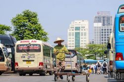 Thời tiết ng&agrave;y 26/10: Nắng n&oacute;ng tiếp diễn tại nhiều khu vực tr&ecirc;n cả nước