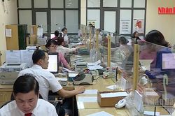 [Video] Cần c&acirc;n bằng giữa giảm l&atilde;i suất v&agrave; n&acirc;ng hiệu quả sử dụng vốn