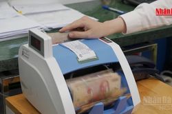 [Video] L&atilde;i suất tiết kiệm giảm, l&atilde;i vay b&igrave;nh qu&acirc;n gần 11%/năm