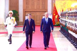 Thủ tướng L&ecirc; Minh Hưng chủ tr&igrave; lễ đ&oacute;n Thủ tướng Ba Lan
